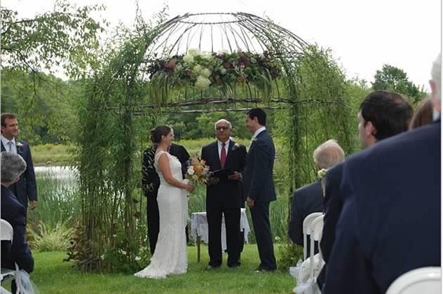 Chuppah leafed outEmily & Mike's wedding day