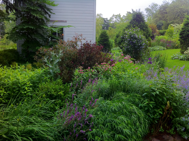 Ice house border- July