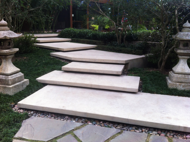 Johnny Steele: Floating concrete slabs